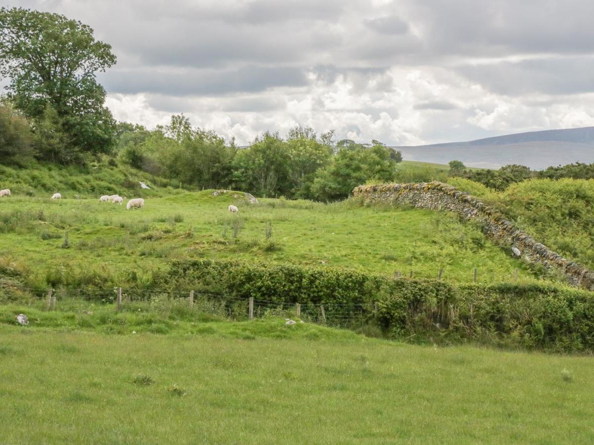 Capel Garmon Penrhyddion Uchaヴィラ エクステリア 写真